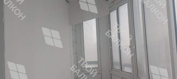 Остекление балкона лодочка