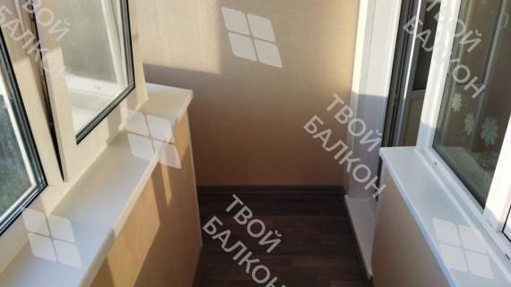 Остекление и отделка балкона в многоквартирном доме