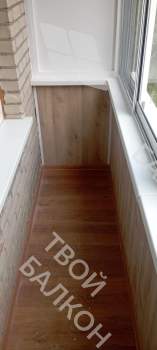 Холодное остекление балкона с отделкой