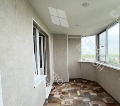 Остекление и отделка балкона панелями ПВХ