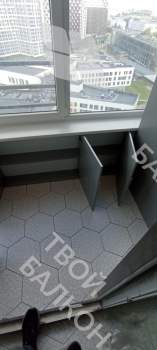 Установка шкафа на балконе