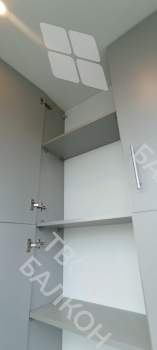 Установка шкафа на балконе