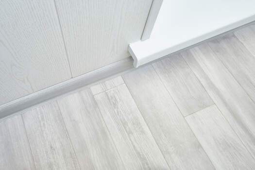 Отделка балкона панелями ПВХ с остеклением Provedal