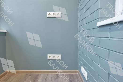 Отделка балкона гипсокартоном с покраской