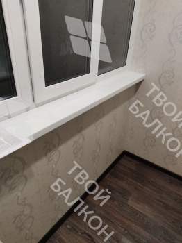 Остекление и отделка балкона под ключ панелями ПВХ и ламинатом