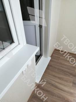 Остекление и отделка эркерной лоджии под ключ