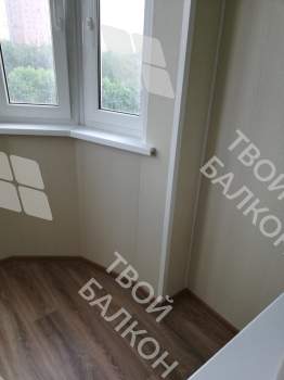 Остекление и отделка эркерной лоджии под ключ