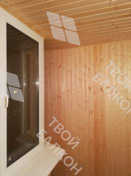 Остекление и отделка балкона Сапожок