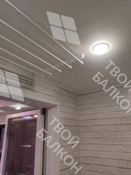 Отделка балкона с установкой теплого пола