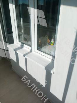 Остекление балкона и отделка стен