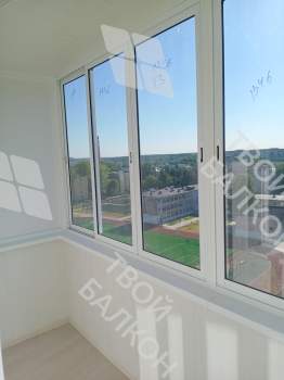Остекление балкона и отделка стен