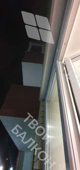 Остекление балкона и балконного блока профилем Rehau 60 и отделка панелями ПВХ