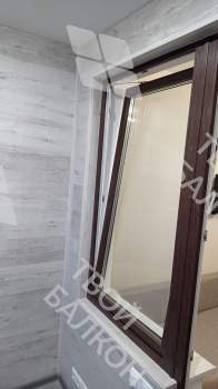 Отделка балкона с установкой теплого пола и остекление Rehau 70