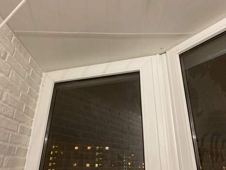 Отделка камнем с утеплением балкона Сапожок