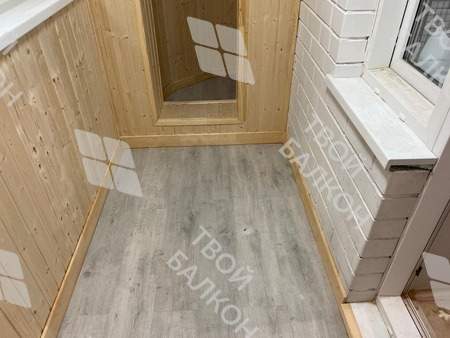 Отделка и утепление эркерного балкона