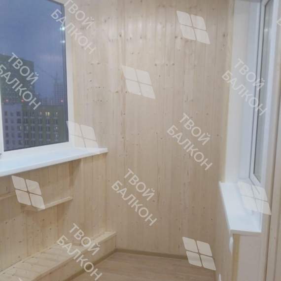 Теплое остекление балкона и отделка вагонкой