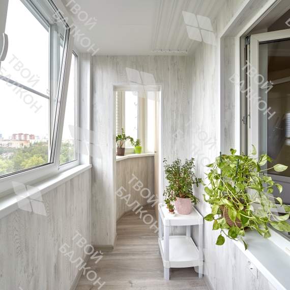 Отделка балкона ПВХ с утеплением