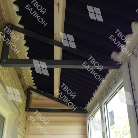 Остекление балкона и изготовление крыши